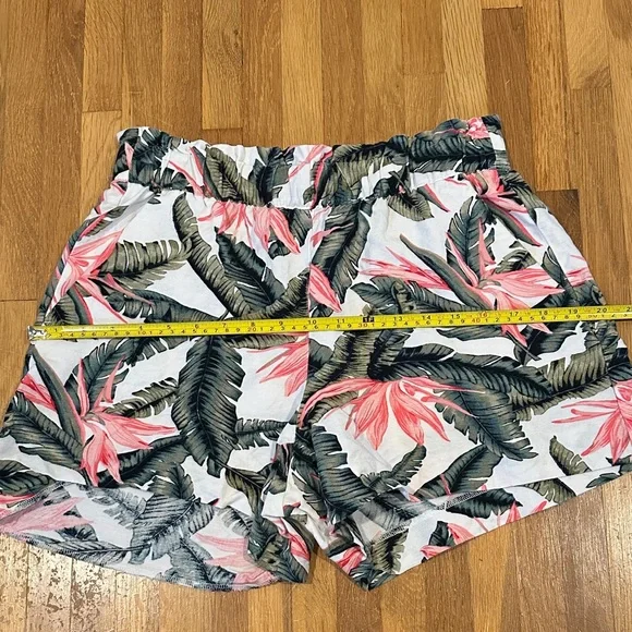 *last chance* LOFT | High Waist Tropical Print Shorts - Pink and Green - Picture 11 of 14